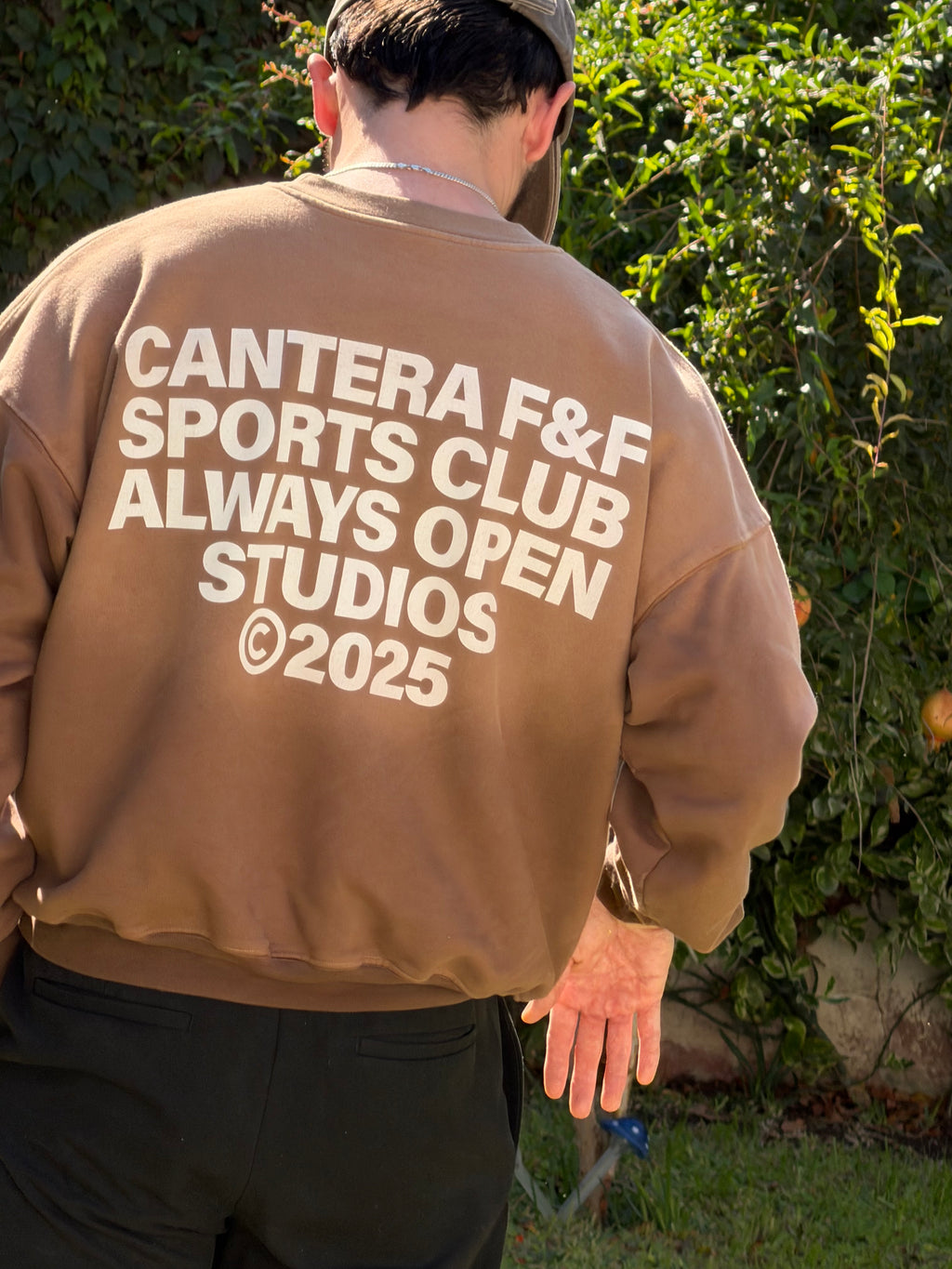 FRIENDS & FAMILY SUNFADE CREWNECK