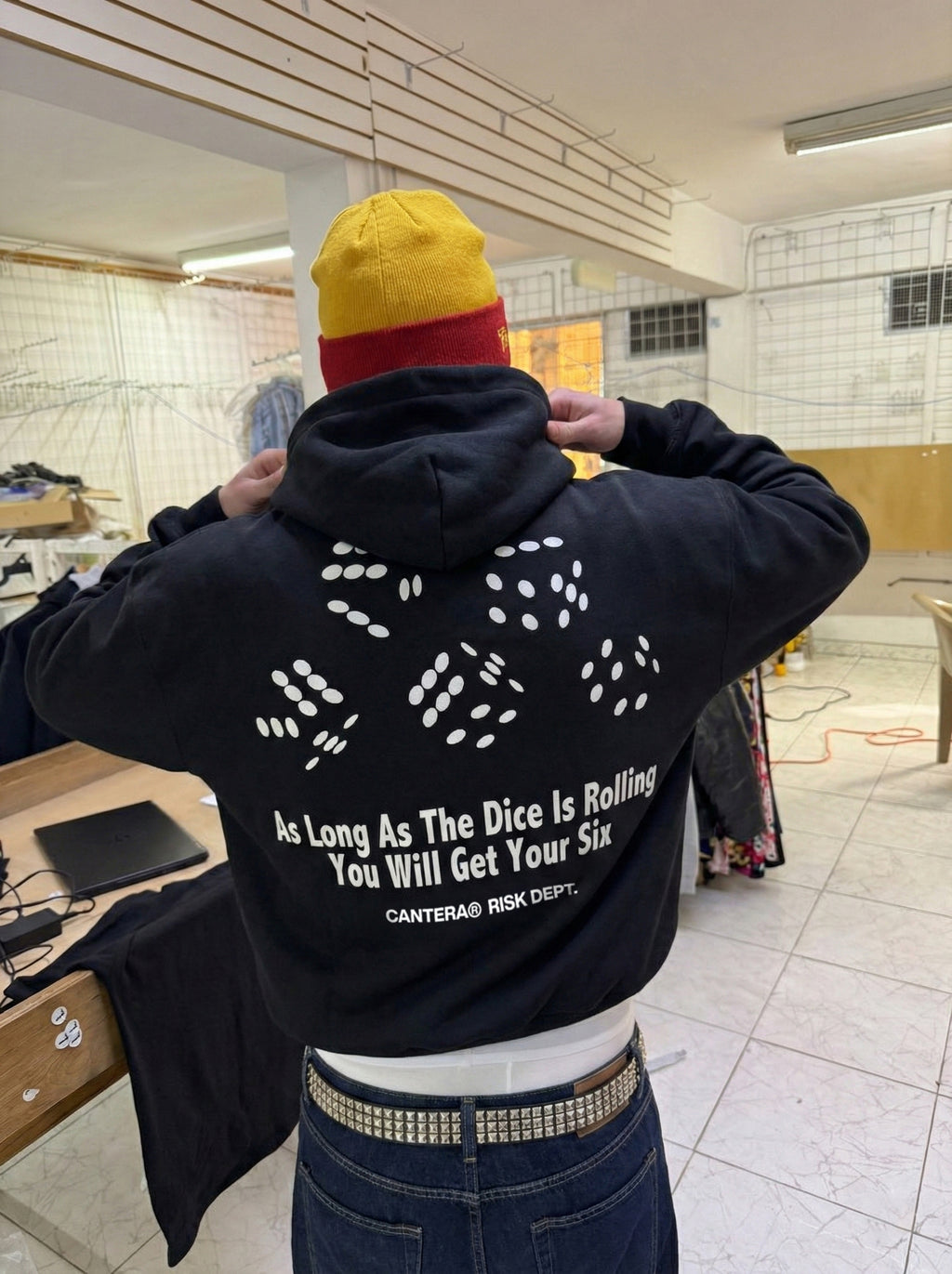 DICE BLACK HEAVYWEIGHT HOODIE