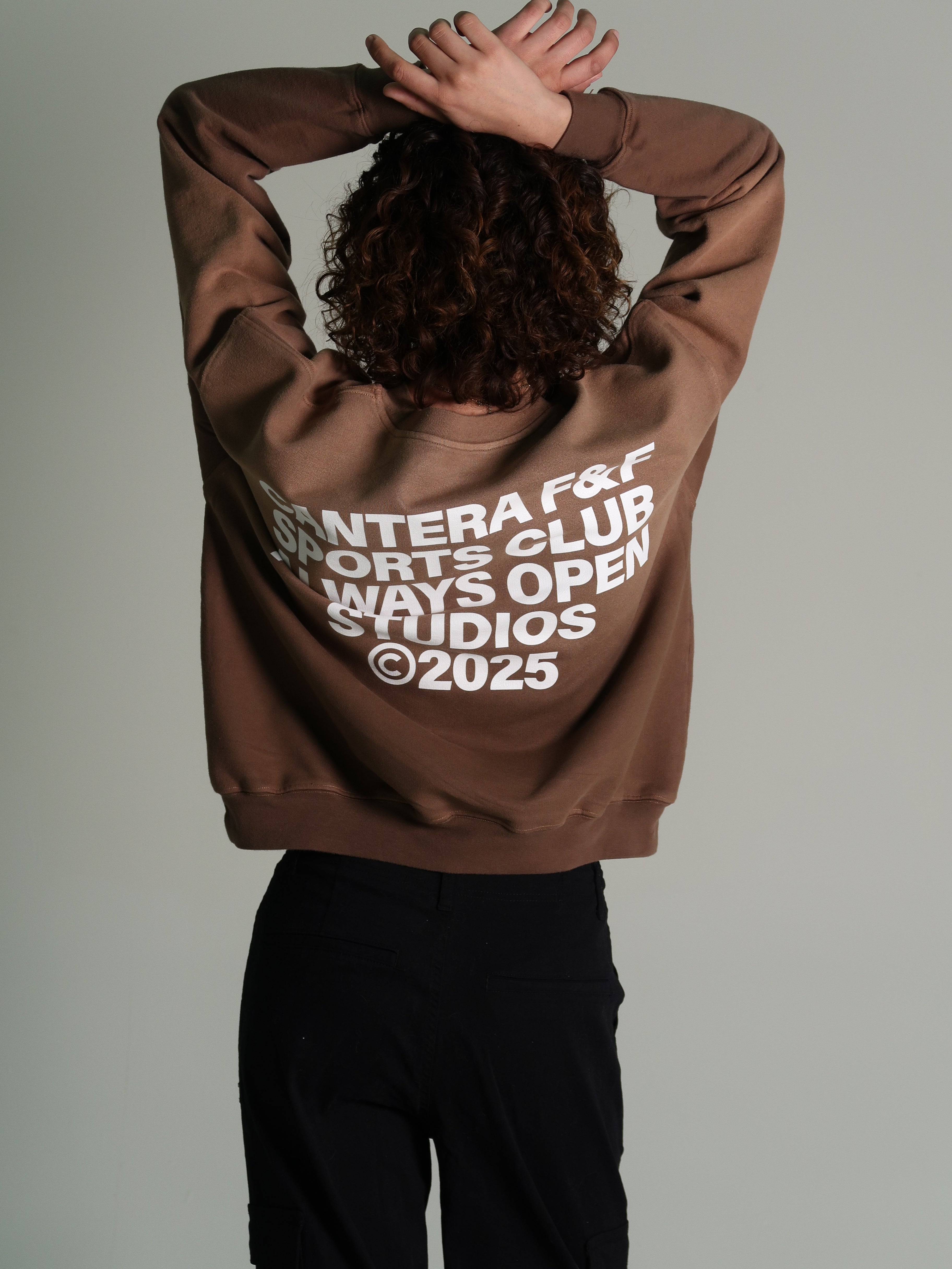 FRIENDS & FAMILY SUNFADE CREWNECK