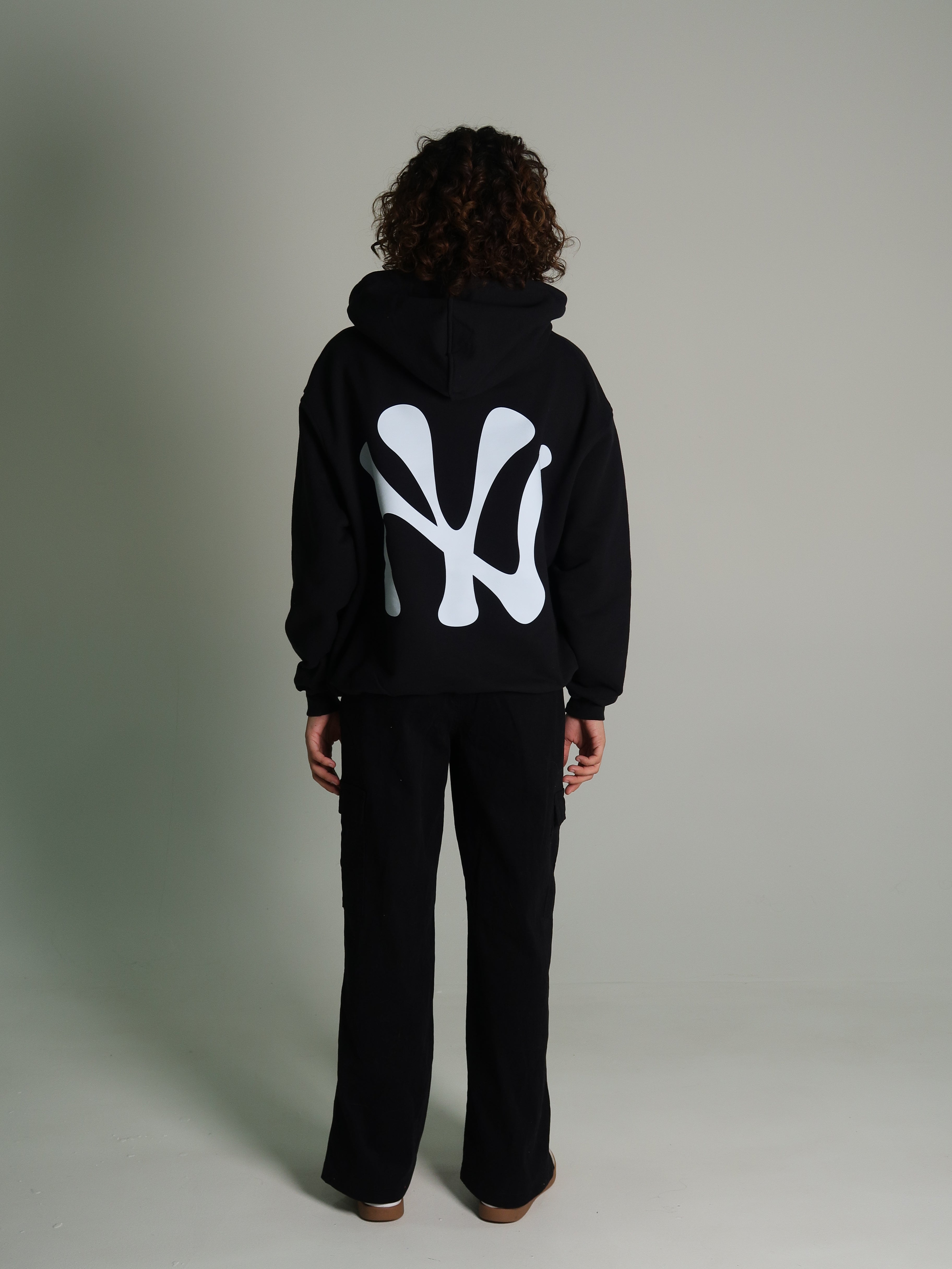 YANKEES BLACK HEAVYWEIGHT HOODIE