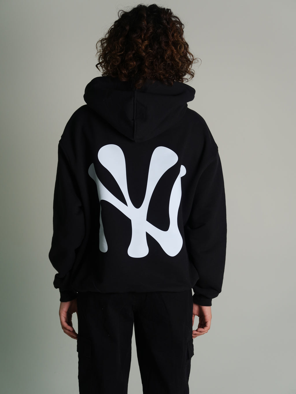 YANKEES BLACK HEAVYWEIGHT HOODIE